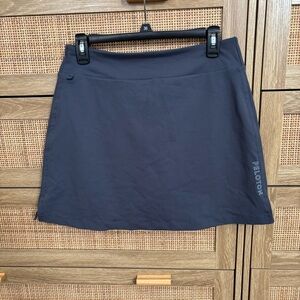 Peloton Women's Black Skirt